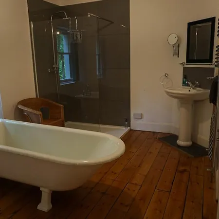 Torridon Estate B&B Rooms And Self Catering Holiday Cottages-3